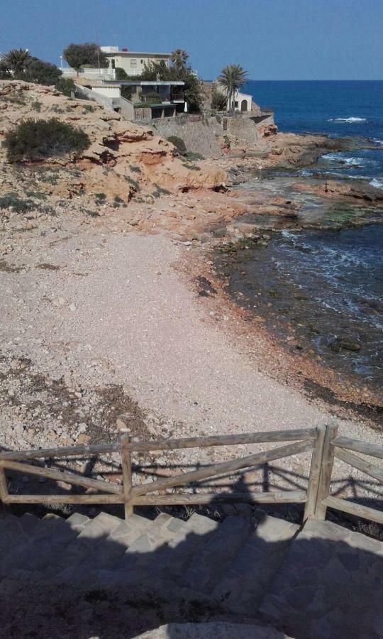 Bungalow Frente Al Mar Torrevieja Kültér fotó