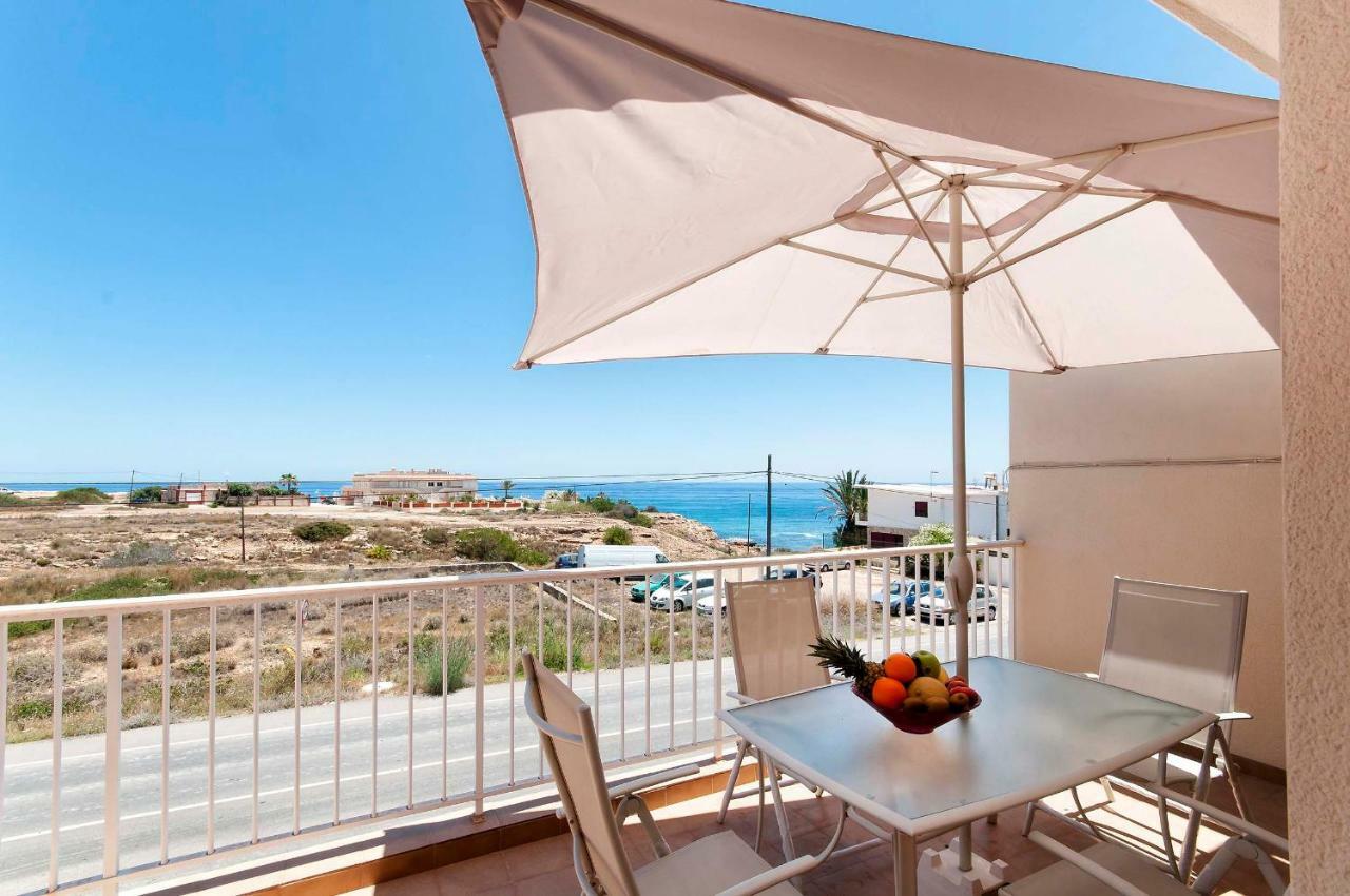 Bungalow Frente Al Mar Torrevieja Kültér fotó